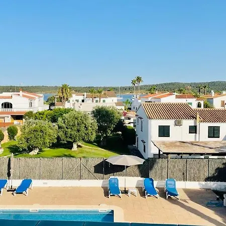 Apartman Stunning With Pool